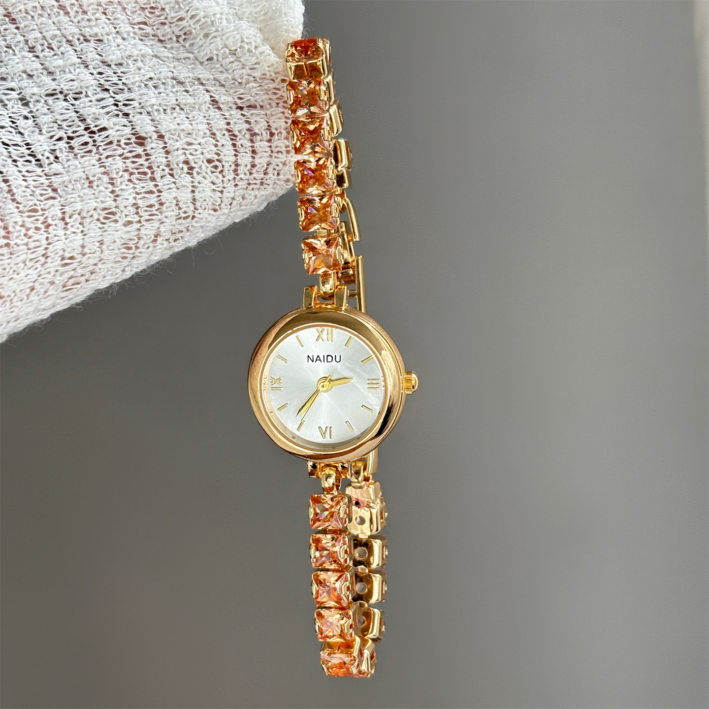 Luxury Watch Levels - New Fashion Diamond-encrusted Bracelet Watch for