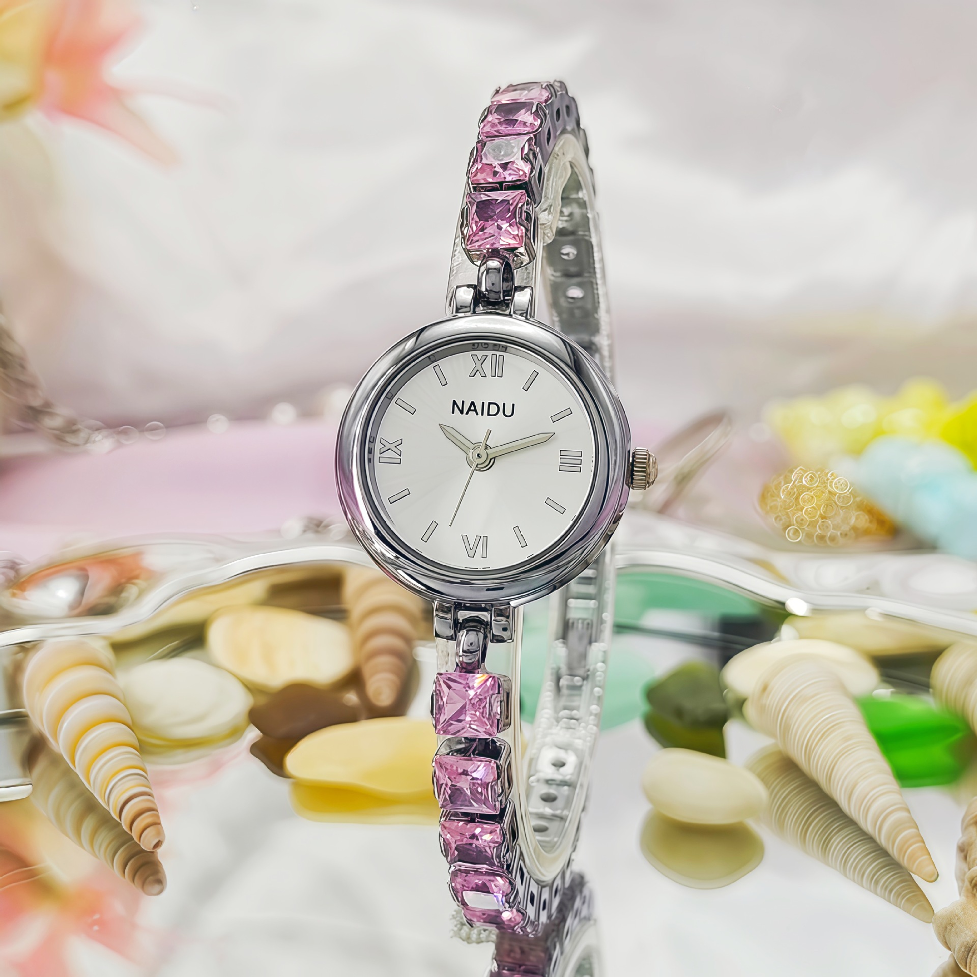 New Fashion Diamond-encrusted  – обзор и цена Luxury Watch Levels