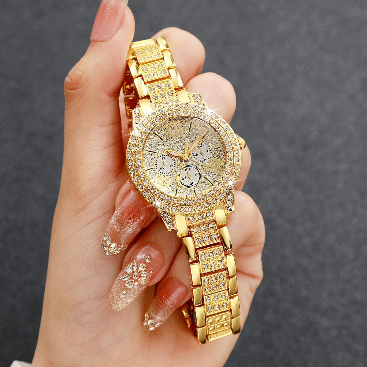 Fashion Decorative Three-eyes  – обзор и цена Luxury Watch Case Travel