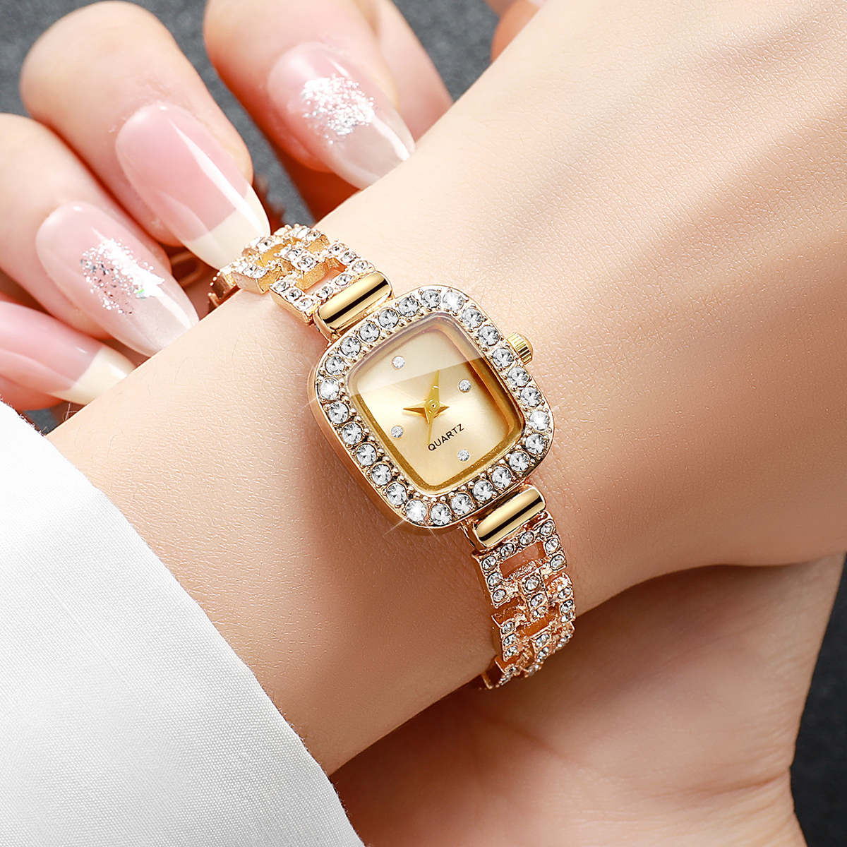 Luxury Rhinestone Bracelet Str – обзор и цена Luxury Watch Case Travel