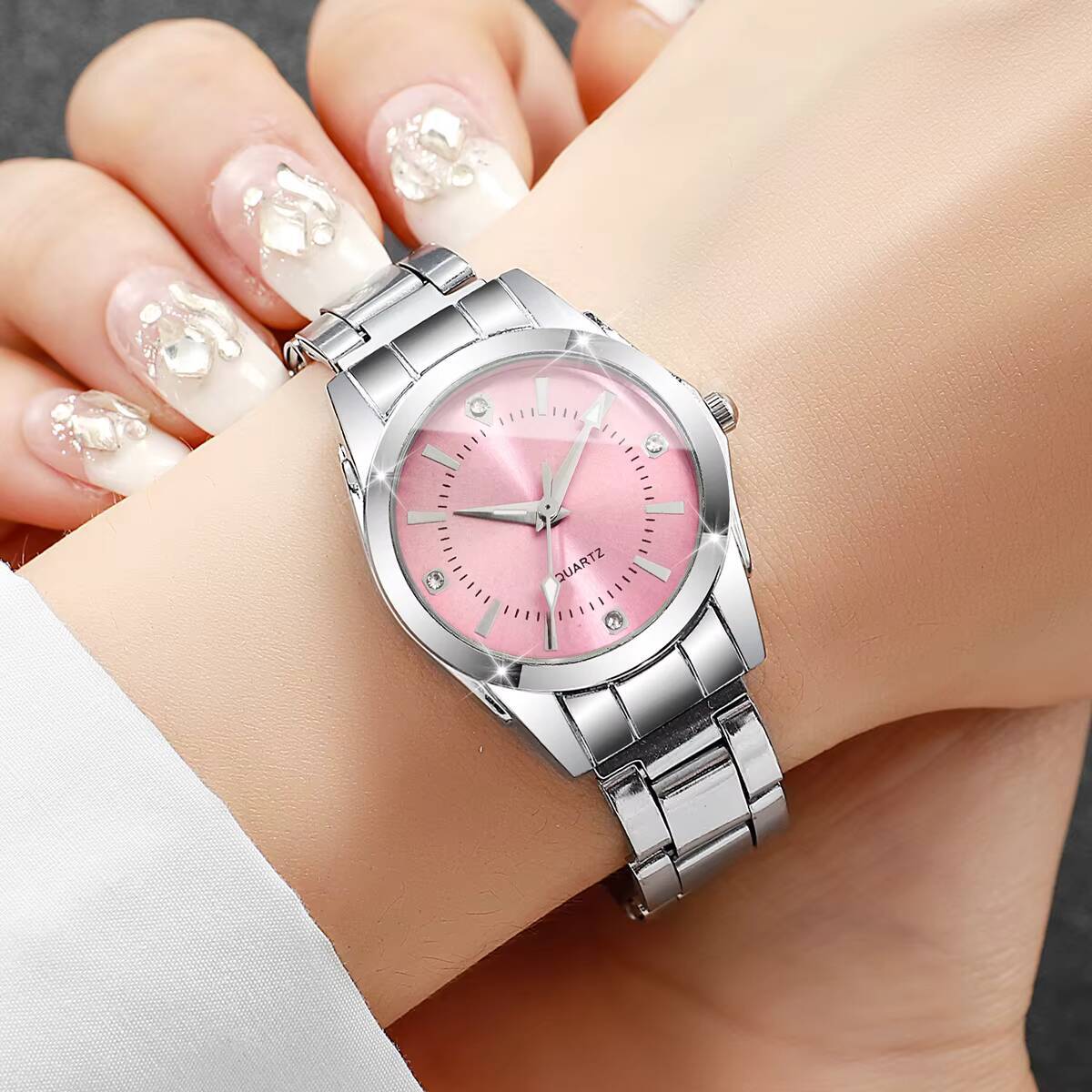 Luxury Rhinestone Women Watche – обзор и цена Luxury Watch Case Travel