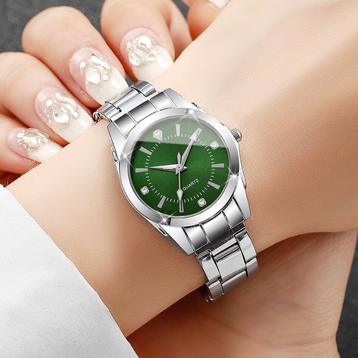 Luxury Rhinestone Women Watche – обзор и цена Luxury Watch Case Travel