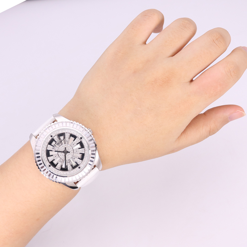 SALE!!! Discount Davena Spin C – обзор и цена Luxury Watch Discount